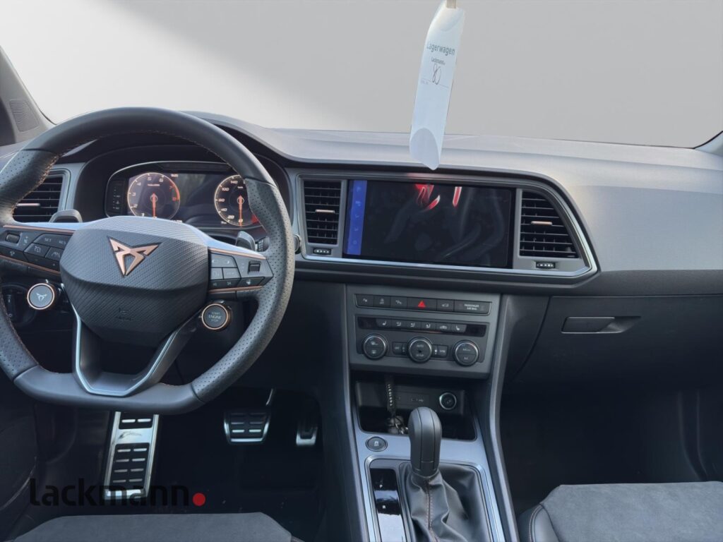 Cupra Ateca Exposé-Bild 10