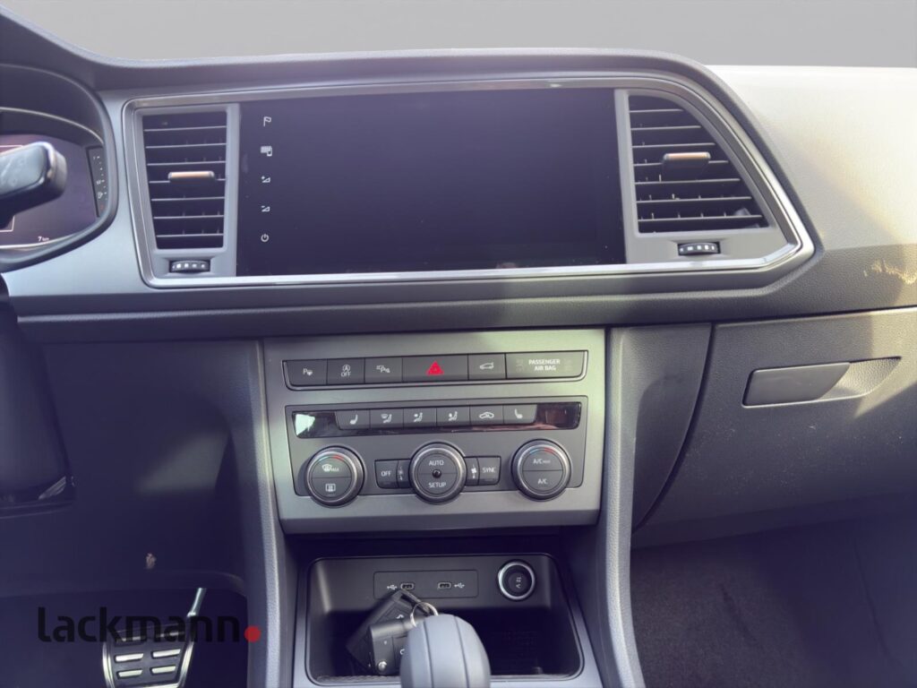 Cupra Ateca Exposé-Bild 13