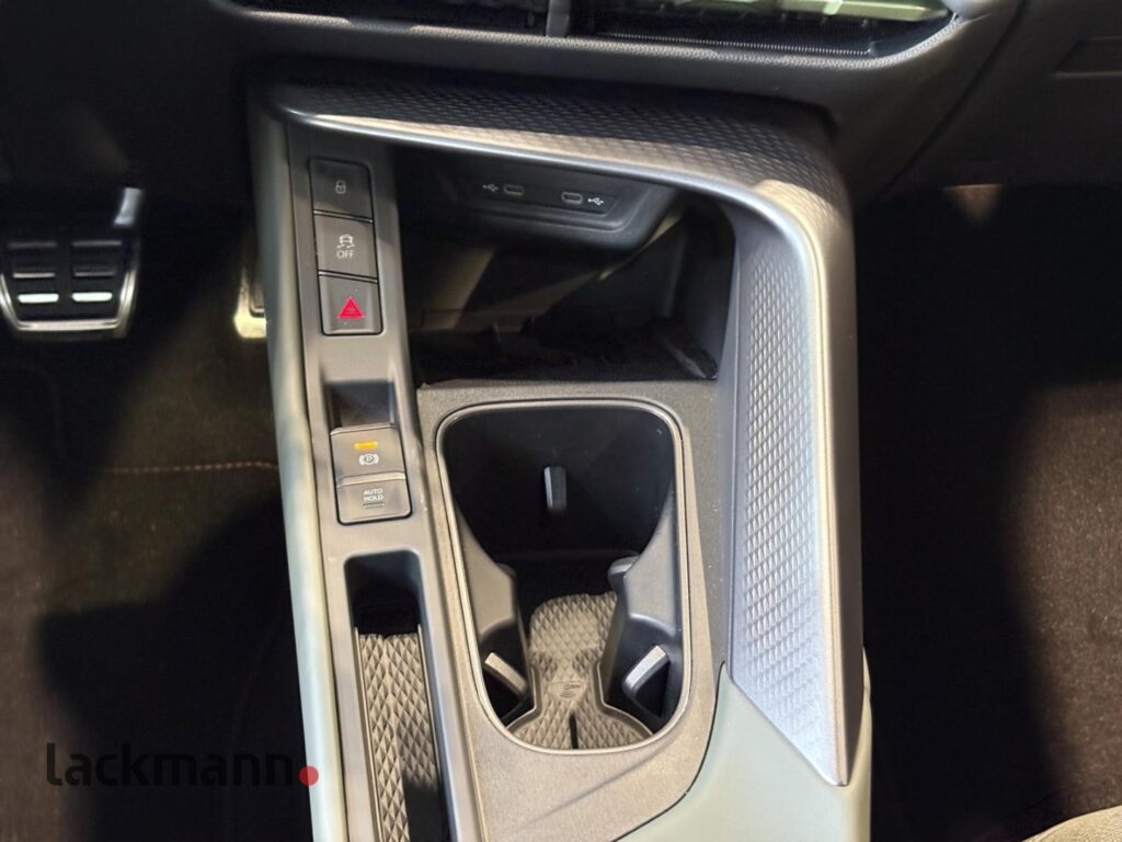 Cupra Terramar Exposé-Bild 12