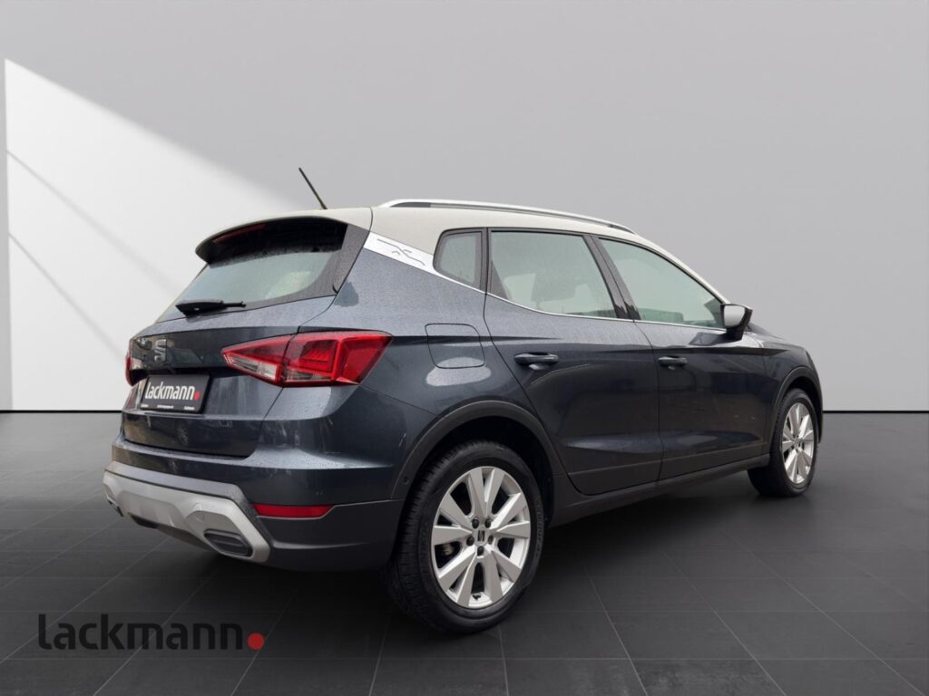 Seat Arona Exposé-Bild 4