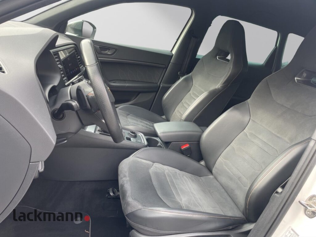 Cupra Ateca Exposé-Bild 8