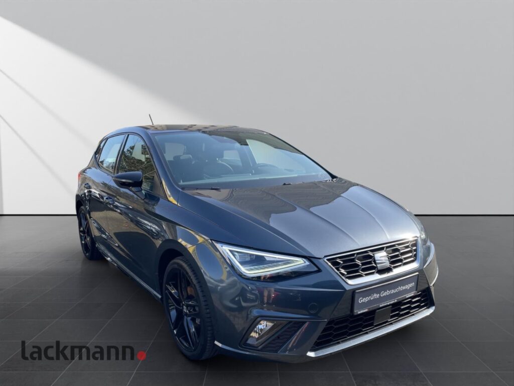 Seat Ibiza Exposé-Bild 3
