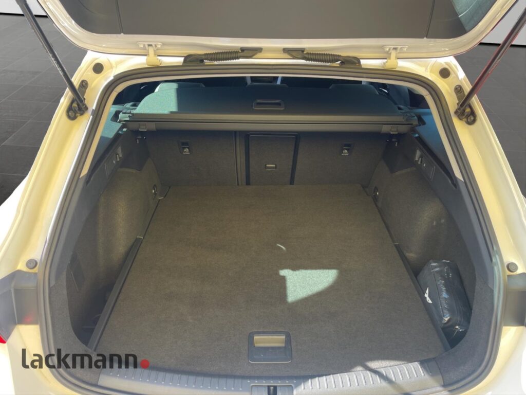 Cupra Leon Exposé-Bild 7