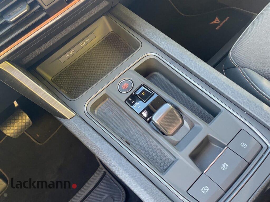 Cupra Leon Exposé-Bild 13