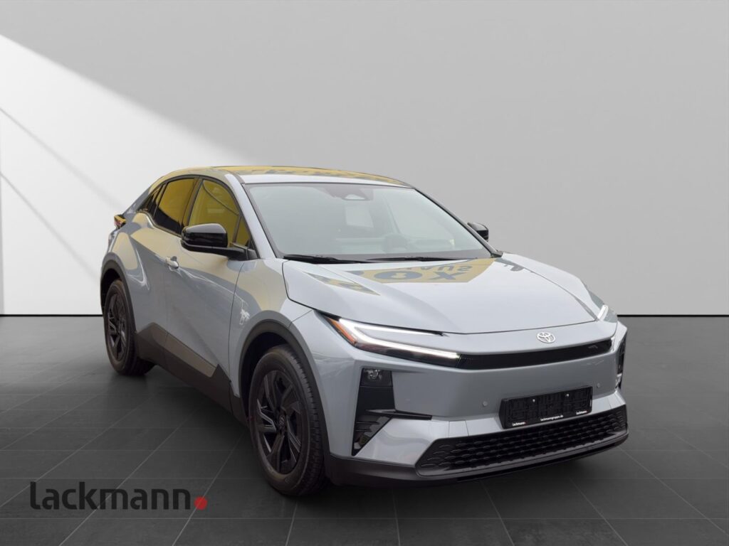 Toyota C-HR Exposé-Bild 3