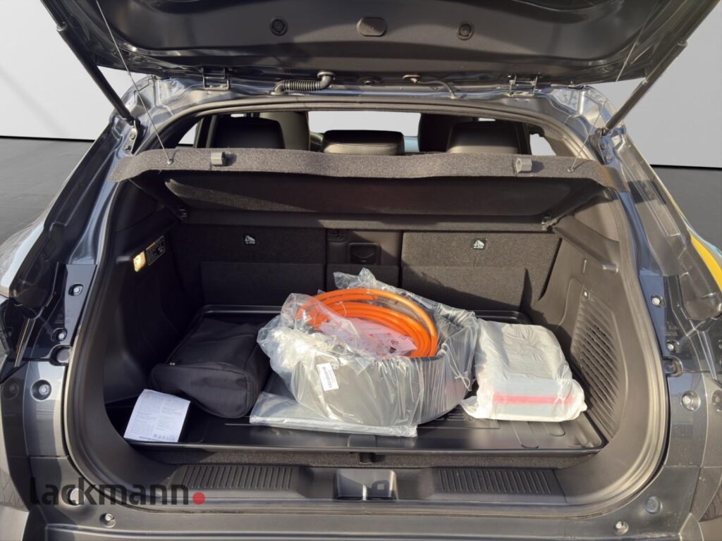 Toyota Urban Cruiser Exposé-Bild 7