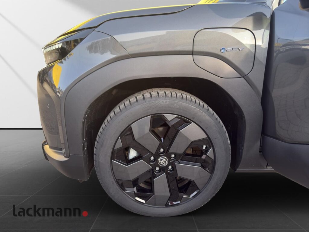 Toyota Urban Cruiser Exposé-Bild 11