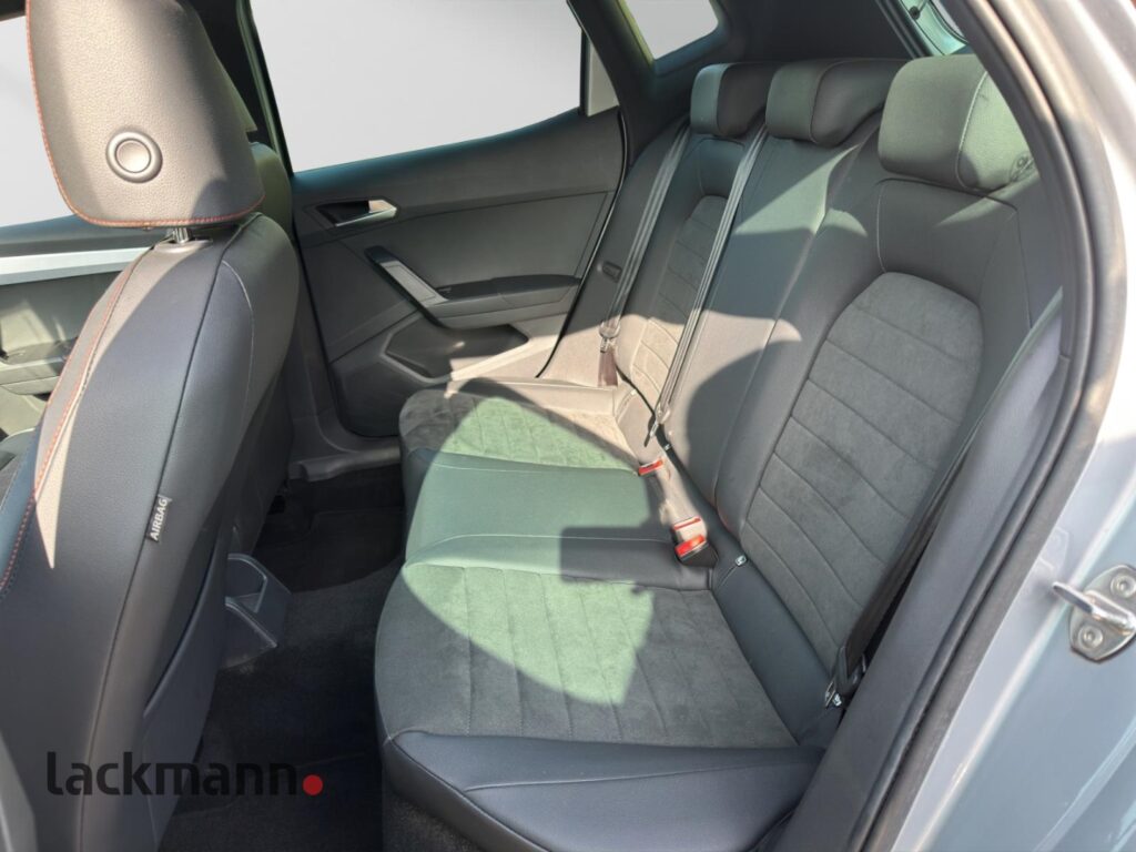 Seat Arona Exposé-Bild 9